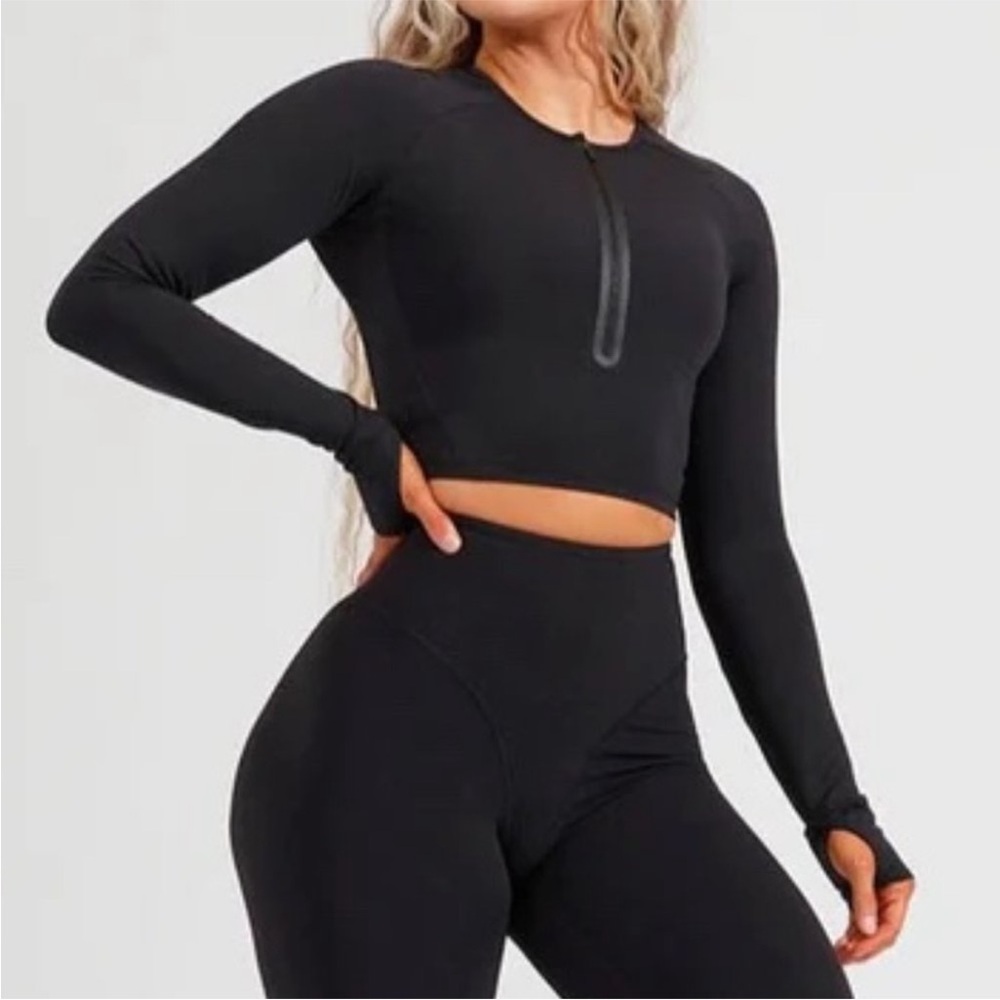 BuffBunny Onyx Black Seven Seas Long Sleeve Top